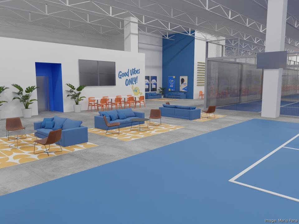 Padel courts at Eko Padel and Pickle in Miami, FL