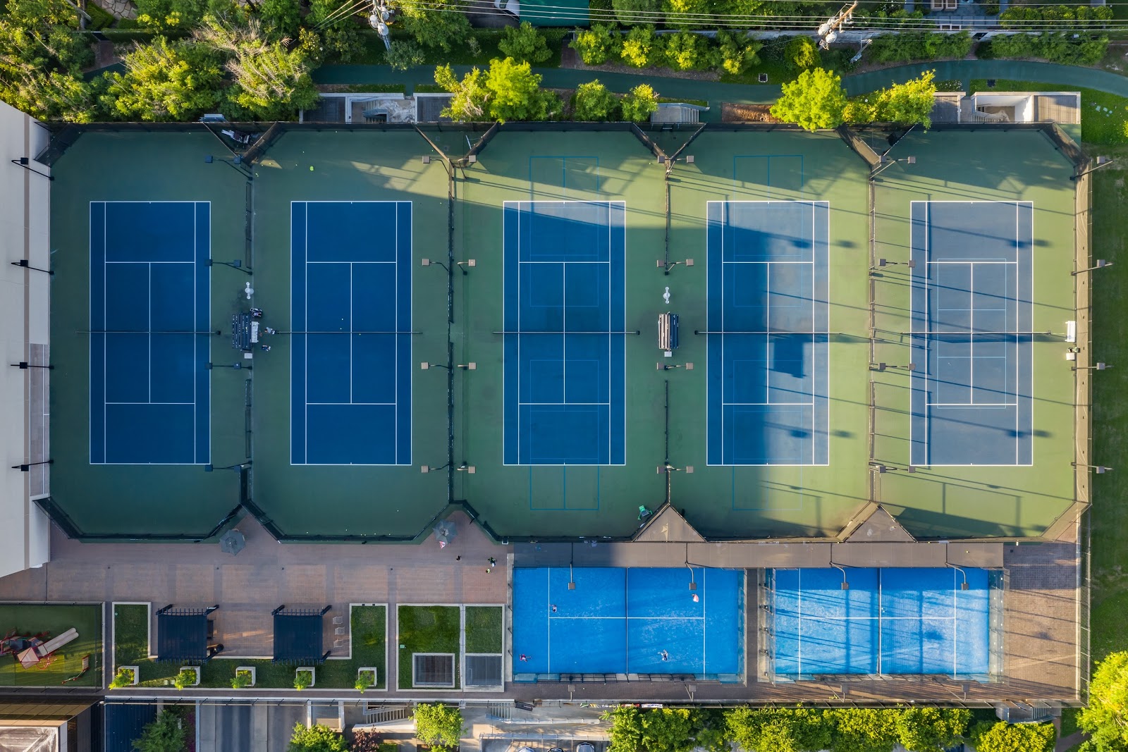 Padel courts at Houstonian Hotel, Club & Spa in Houston, TX