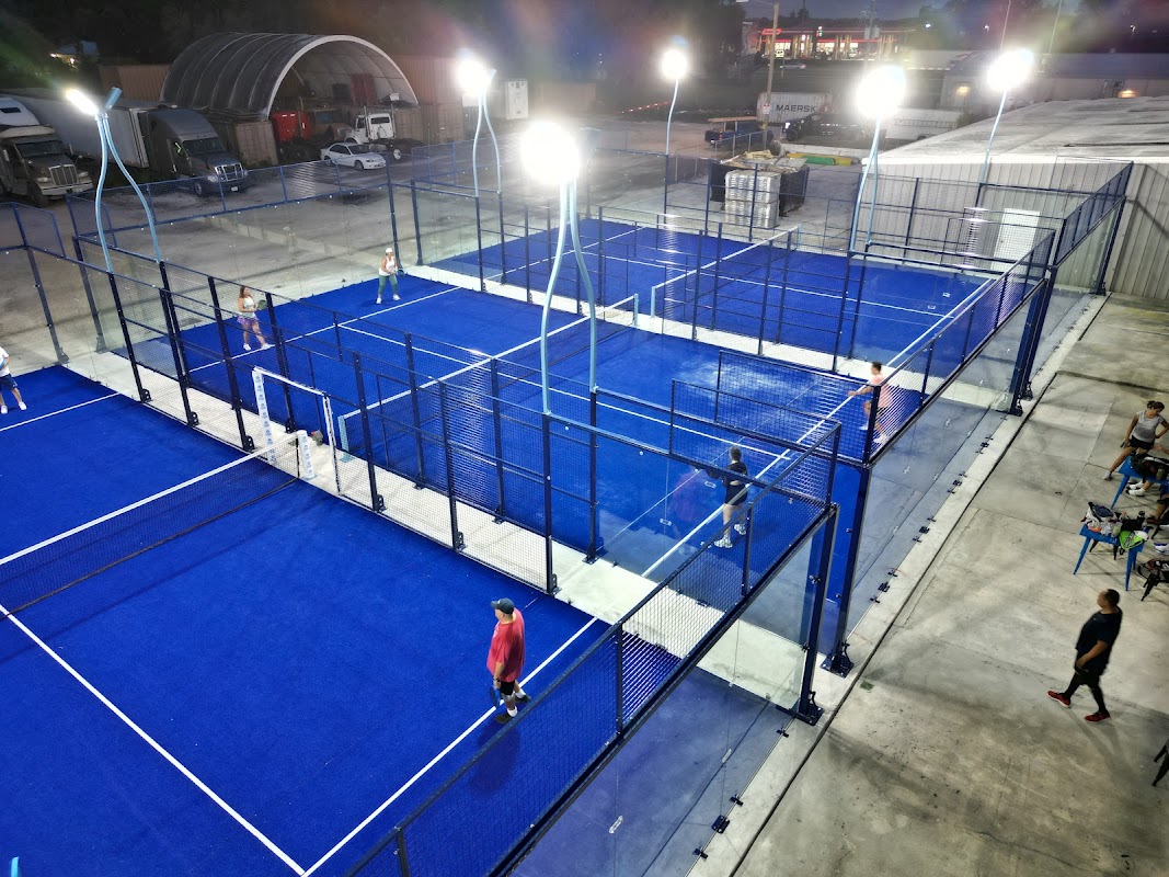 Padel courts at Padel World Play in Kissimmee, FL