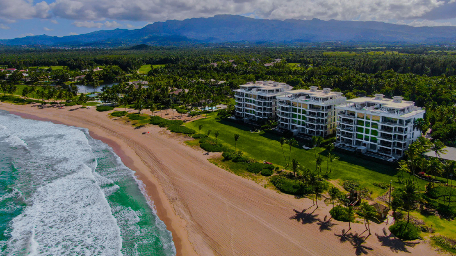 Padel courts at Four Seasons Resort Puerto Rico in Río Grande, PR